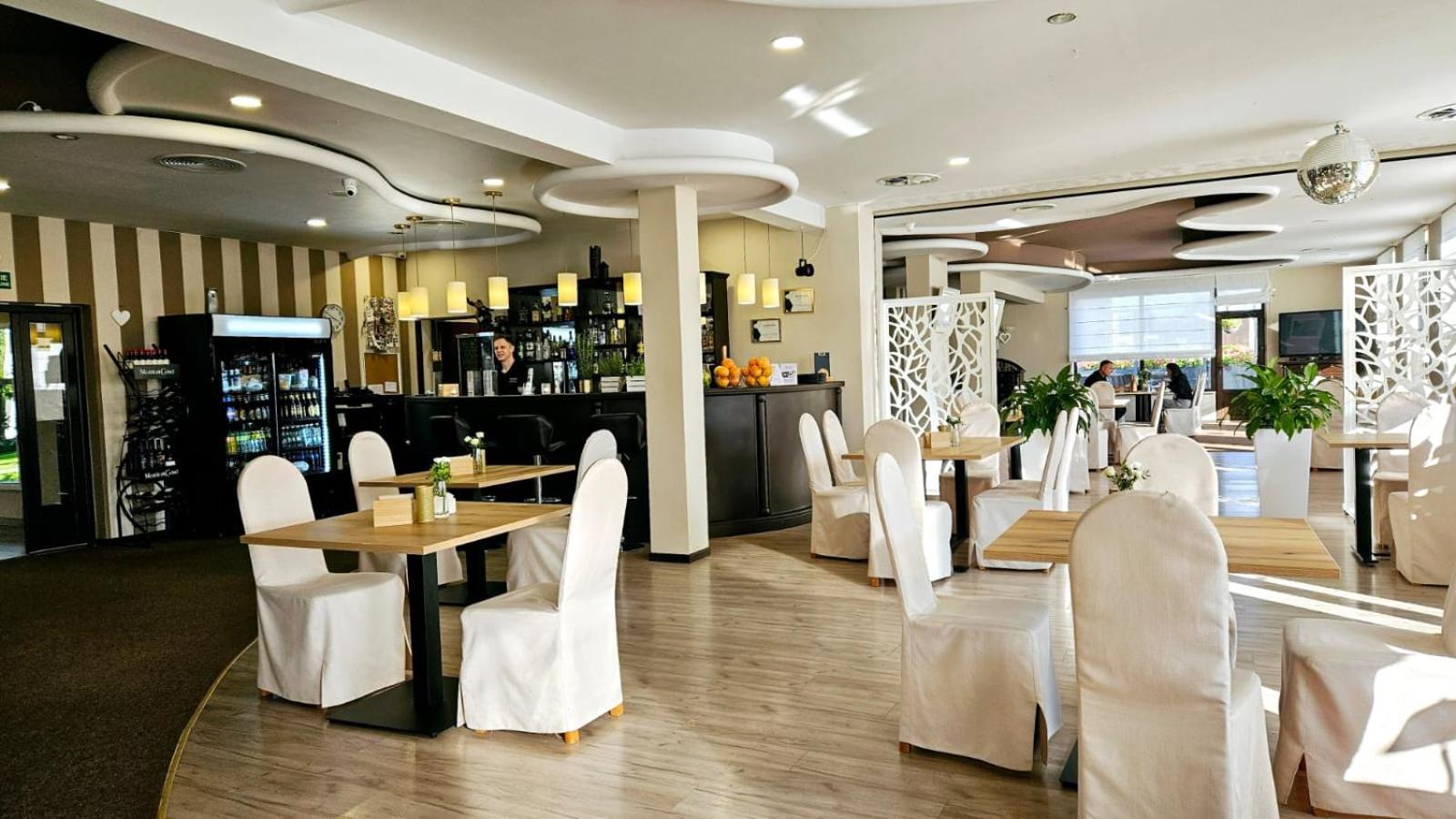 Hotell Ossowski 3*